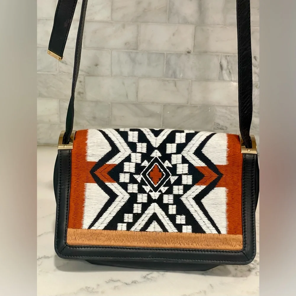 Sam Edelman Embroidered Aztec‎ Leather Adjustable Crossbody Bag - Picture 2 of 9